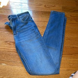 Hollister Skinny Jeans Size 25